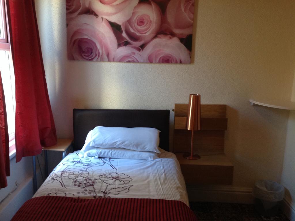 Cowley Hotel Блекпул Стая снимка